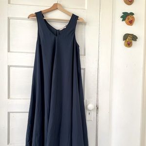 Flowy maxi dress
